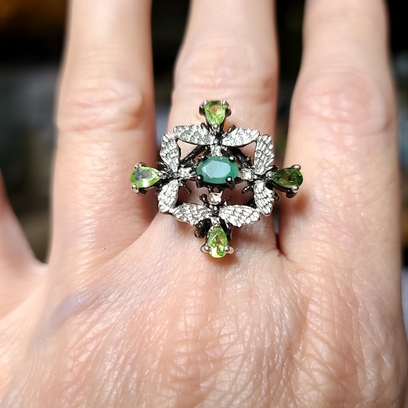 Emerald & Peridot sterling & Rhodium butterfly 🦋 ring sz6.5 - Picture 6 of 9